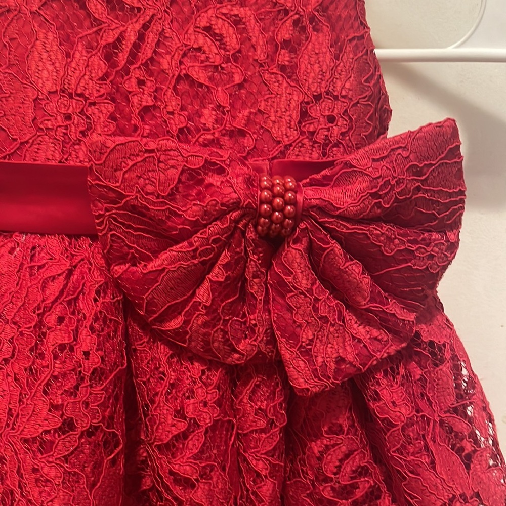 Toddler lace dress - Picture 2 of 7